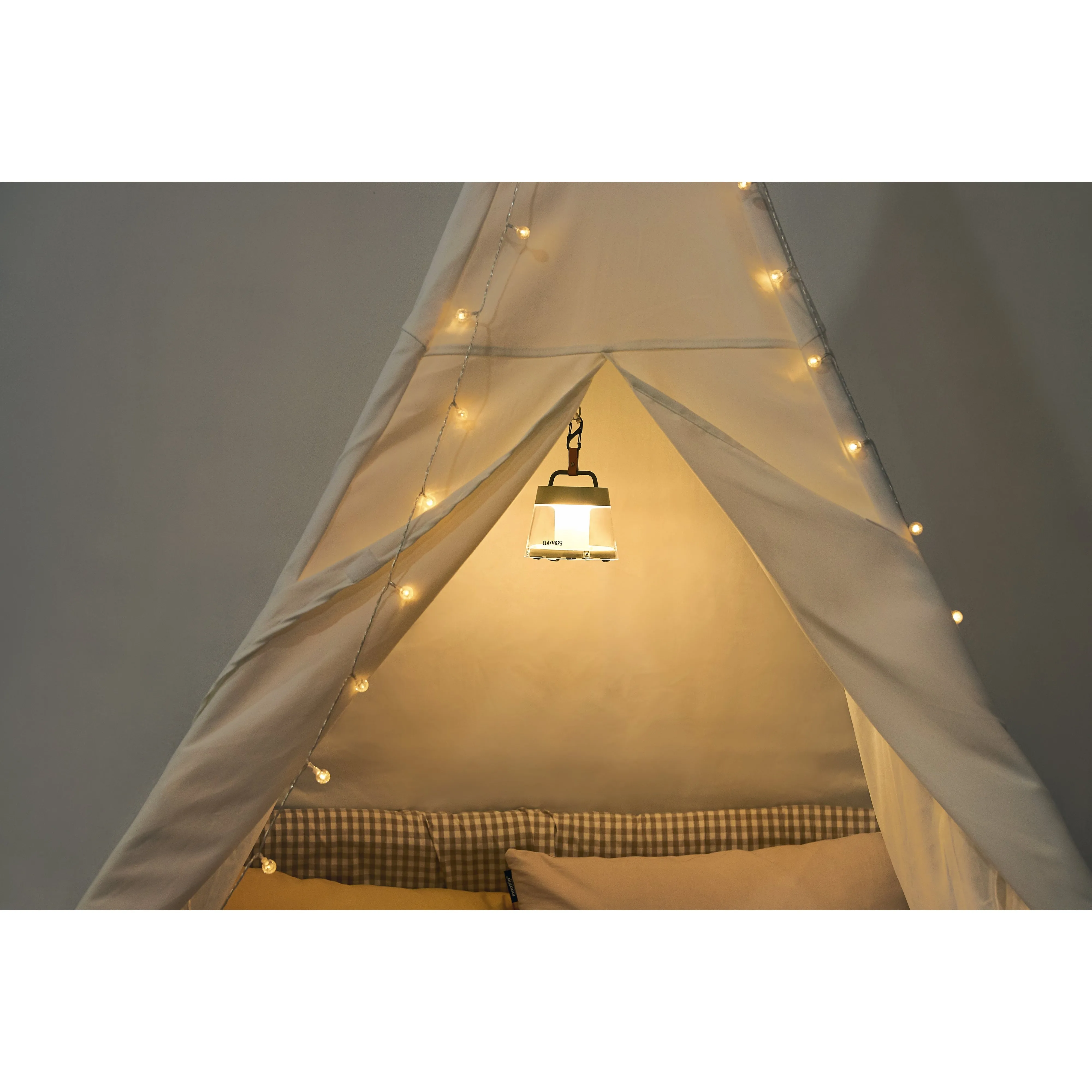 Claymore Athena Rechargeable Lantern