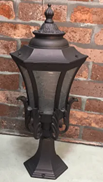 Whispering Lantern Outdoor Gate Light (ZT6124)